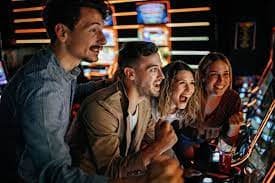 Group of Filipino sports fans engaging with 77sh analysis content together